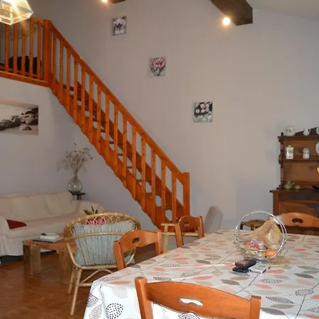Maison 4 Pieces Mezzanine 6 Couchages St Cyprien Sc000-008 *